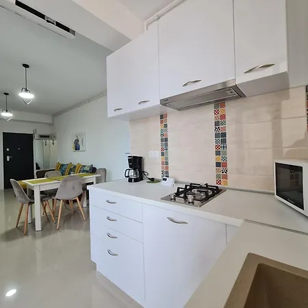Dor De Mare - Stefan Building شقة